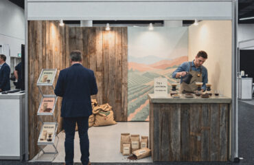 Article image 1 – coffee stand FINAL (Phoenix look)